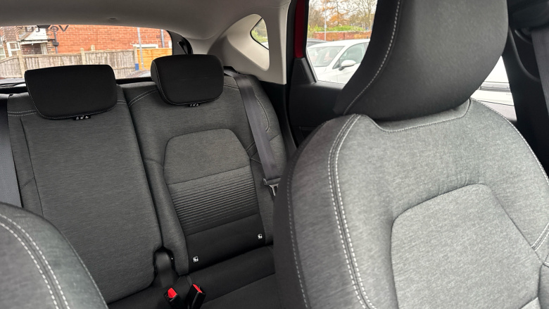 Renault Captur 1.0 TCE 100 Iconic 5dr Petrol Hatchback